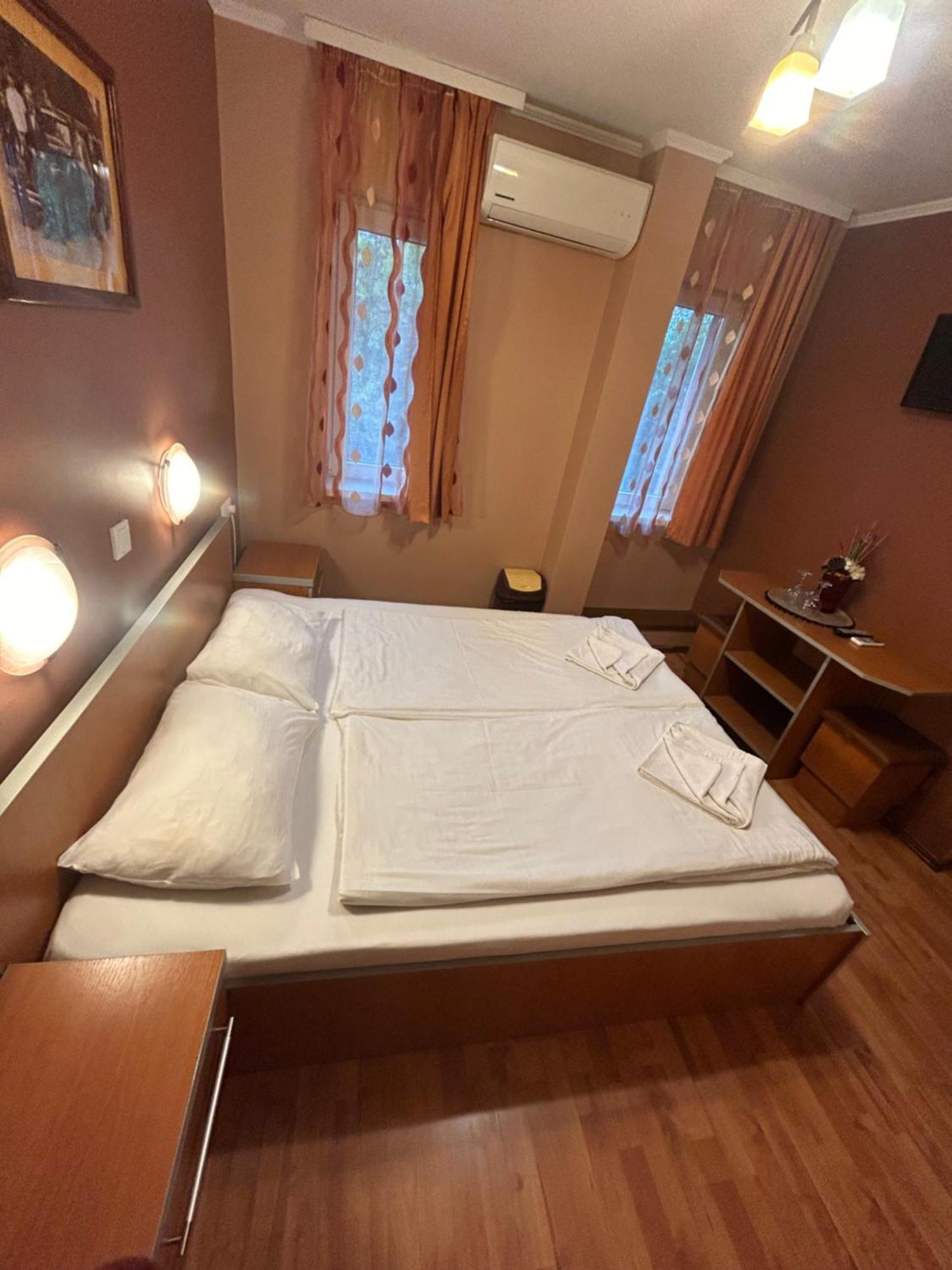 Motel Al Capone Satu Mare Exterior foto